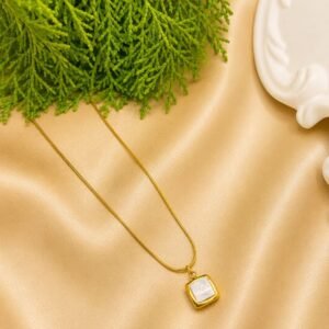 Square Pearl Pendant Anti Tarnish Necklace